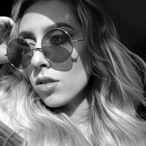 Meet your Posher, Shannon